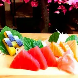 Sasimi Mix  SH18 - Healthy Food - 219.000 ₫ tại Sushi Tokyo Deli - Sashimi, Sushi & Udon - Bùi Đình Túy