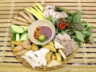 Bún đậu thập cẩm - 85.000 ₫ tại Bún Đậu Mắm Tôm A Chảnh - Nguyễn Thượng Hiền