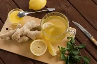 TRÀ GỪNG NÓNG - 62.000 ₫ tại Louvi Coffee - Lưu Văn Lang