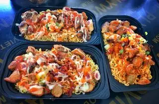 Hình ảnh Mì trộn indomie thập cẩm 