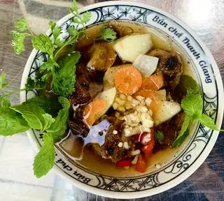 Hình ảnh Bún chả lẫn