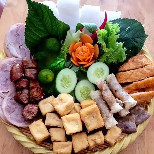 Bún đậu - chả cốm - thịt luộc - dồi sụn -  nem chua  - 65.000 ₫ tại Hai Anh Em Quán - Bún Đậu Mắm Tôm - Bình Phú