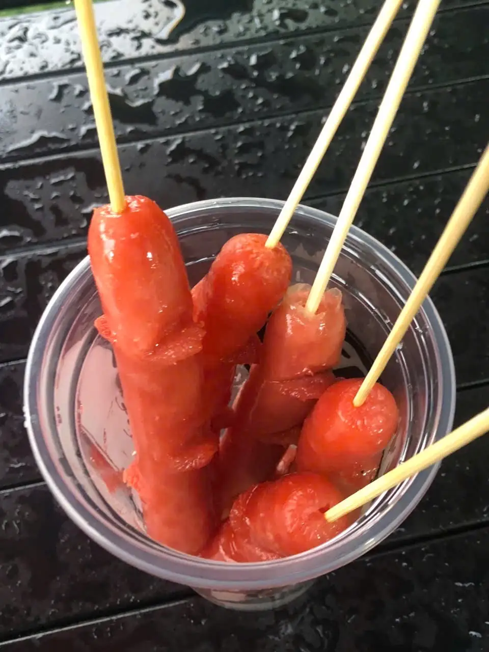 Xúc xích - 12.000 ₫ tại A Mộc Food - Hoàng Hoa Thám