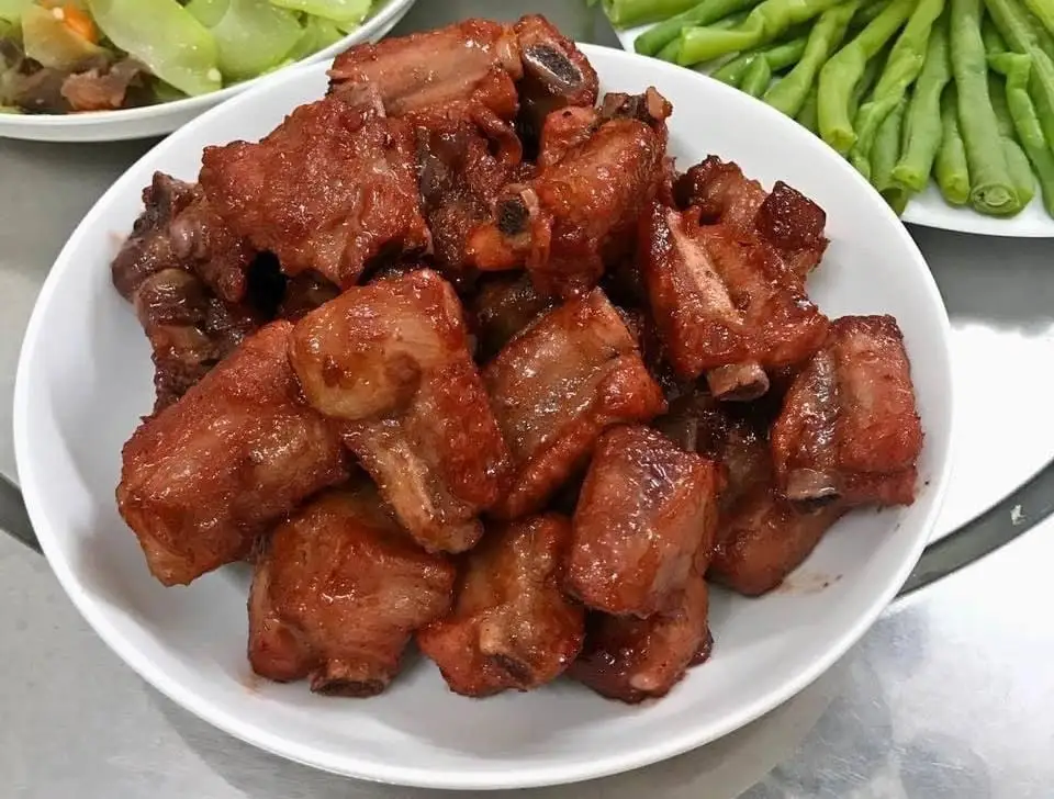 Cơm sườn non ram - 55.000 ₫ tại Cơm Tấm Ty Mập