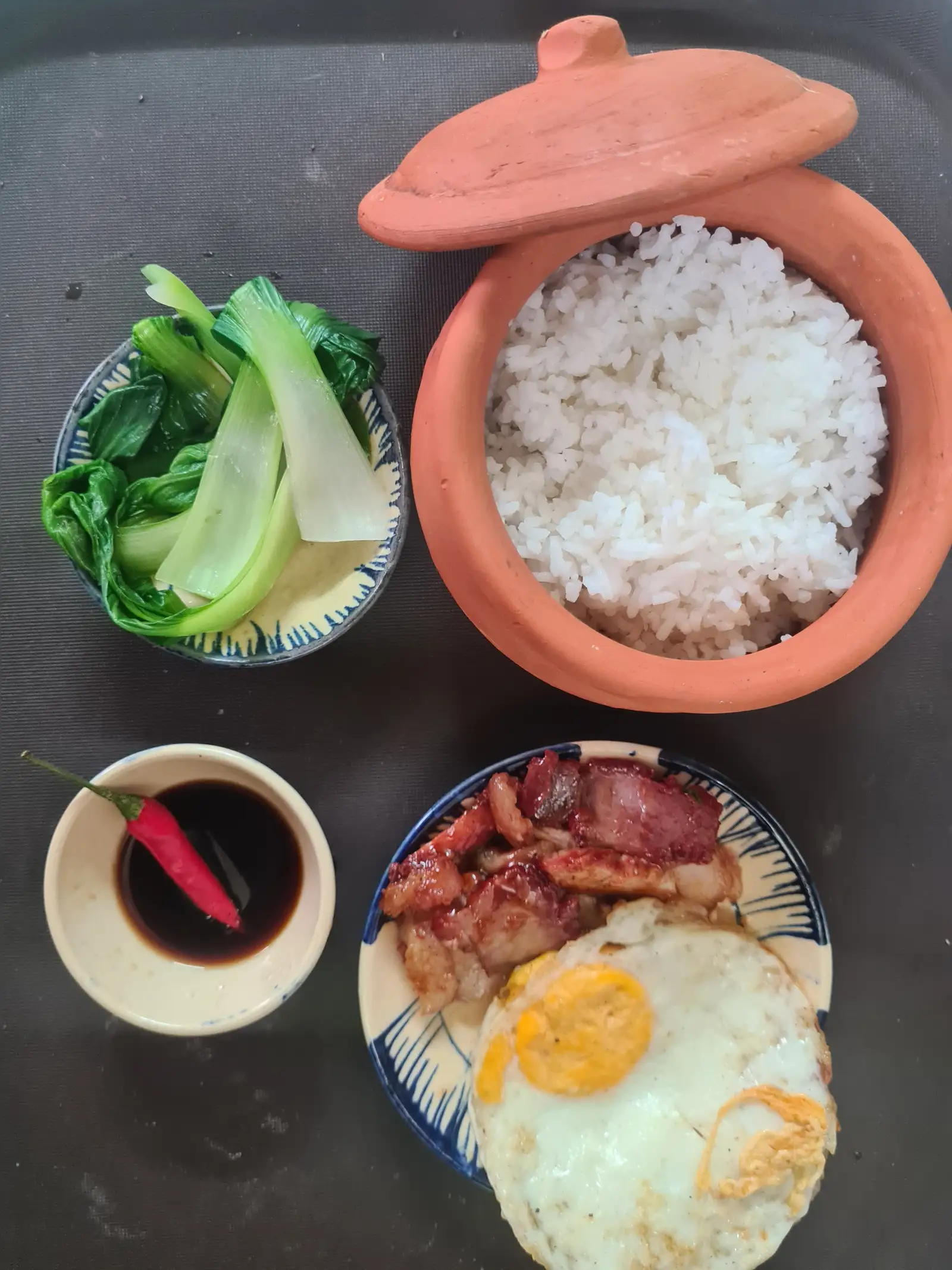 Hình ảnh Cơm thố Xá Xíu +Ốp La