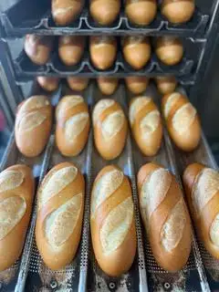 Hình ảnh Bánh mì không