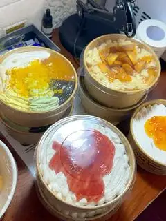 Hình ảnh 1 Bông lan 6 sốt + 1 bông lan sốt phô mai truyền thống + 1 chai mía lau