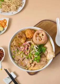 BÚN BÒ HUẾ ĐẶC BIỆT - 99.000 ₫ tại Bún Bò Huế O Xưa - Đường Số 11N