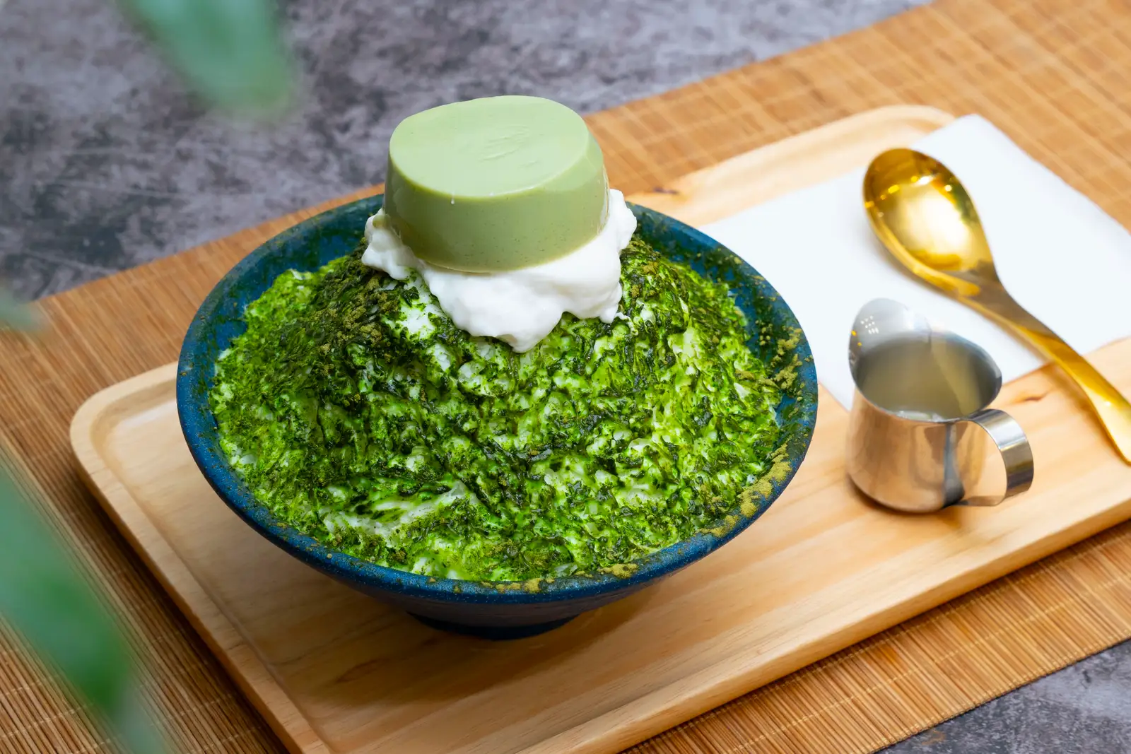Bingsu matcha đậu đỏ - Matcha Red Bean - 170.000 ₫ tại BINGO Cafe Saigon - Bùi Viện