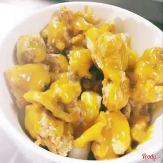 Hình ảnh Gà cốc sốt phô mai trứng muối Hàn Quốc