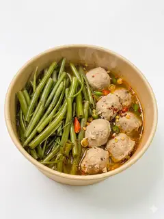 Mì Thái bò viên - 60.000 ₫ tại Bún Thái & Cơm Phủ Trứng - Võ Oanh