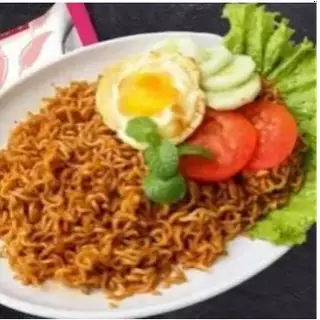 Hình ảnh Mì xào bò trứng 