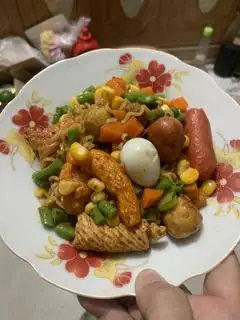 Hình ảnh mì trộn tôm surimi