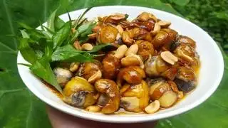 10 quả cút lộn xào me - 35.000 ₫ tại Hột Vịt Lộn Tú Lý - Tô Hiến Thành