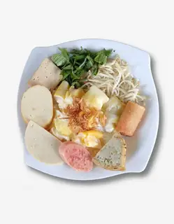 Hình ảnh Bánh Ướt Trứng Đầy Đủ