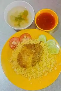 Cơm gà xối mỡ má đùi - 45.000 ₫ tại Bắc Hằng Quán 168 - Cơm Gà Xối Mỡ - Bình Trị Đông