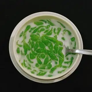 Hình ảnh bánh lọt đậu xanh + đá