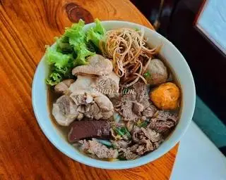 Hình ảnh Bún Bò Thập Cẩm