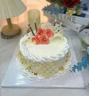 Hình ảnh Bánh Kem Bắp 25cm