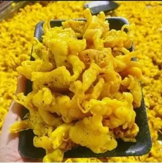 Hình ảnh Chân gà rút xương ủ muối 