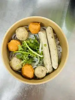Hình ảnh Bún 6 mọc 2 giò tai