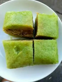 Bánh chưng hấp - 27.000 ₫ tại Ngọc Bích - Bánh Chưng & Bánh Tét Chay - Lê Văn Duyệt