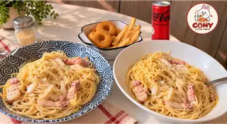 Hình ảnh 2 Pasta sốt kem + Gà Nudget + Khoai tây chiên + Coke 320ml