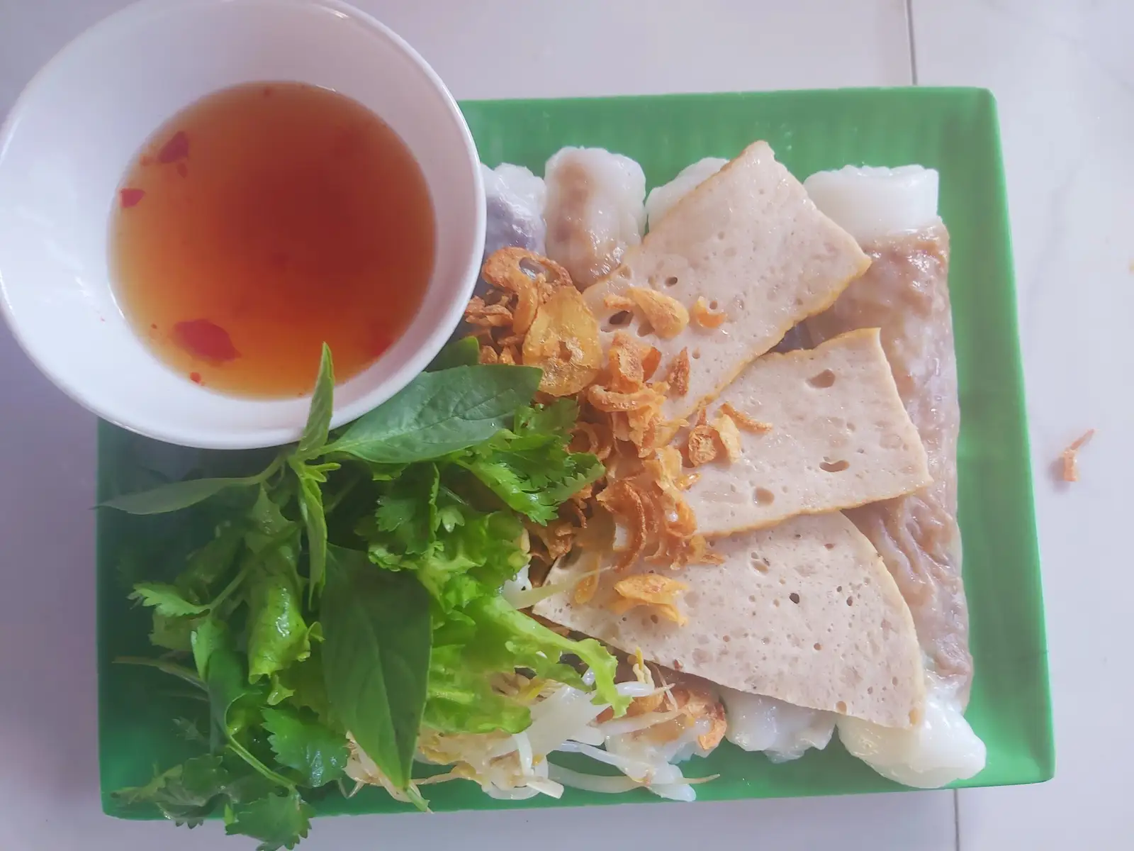 Bánh cuốn mắm - 48.000 ₫ tại Bánh Cuốn Cao Bằng 2 Cô - Quang Trung