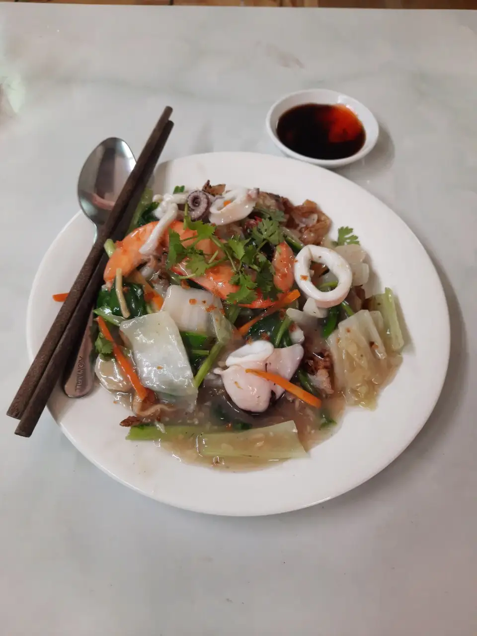 Hình ảnh Hủ tiếu mềm xào thập cẩm