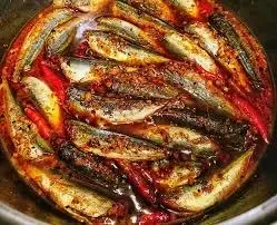 Hình ảnh Bánh mì cá nục