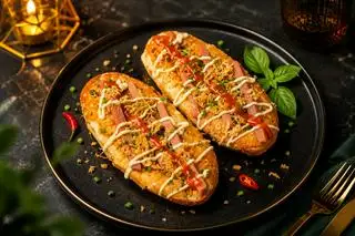 Hình ảnh Mì nướng muối ớt