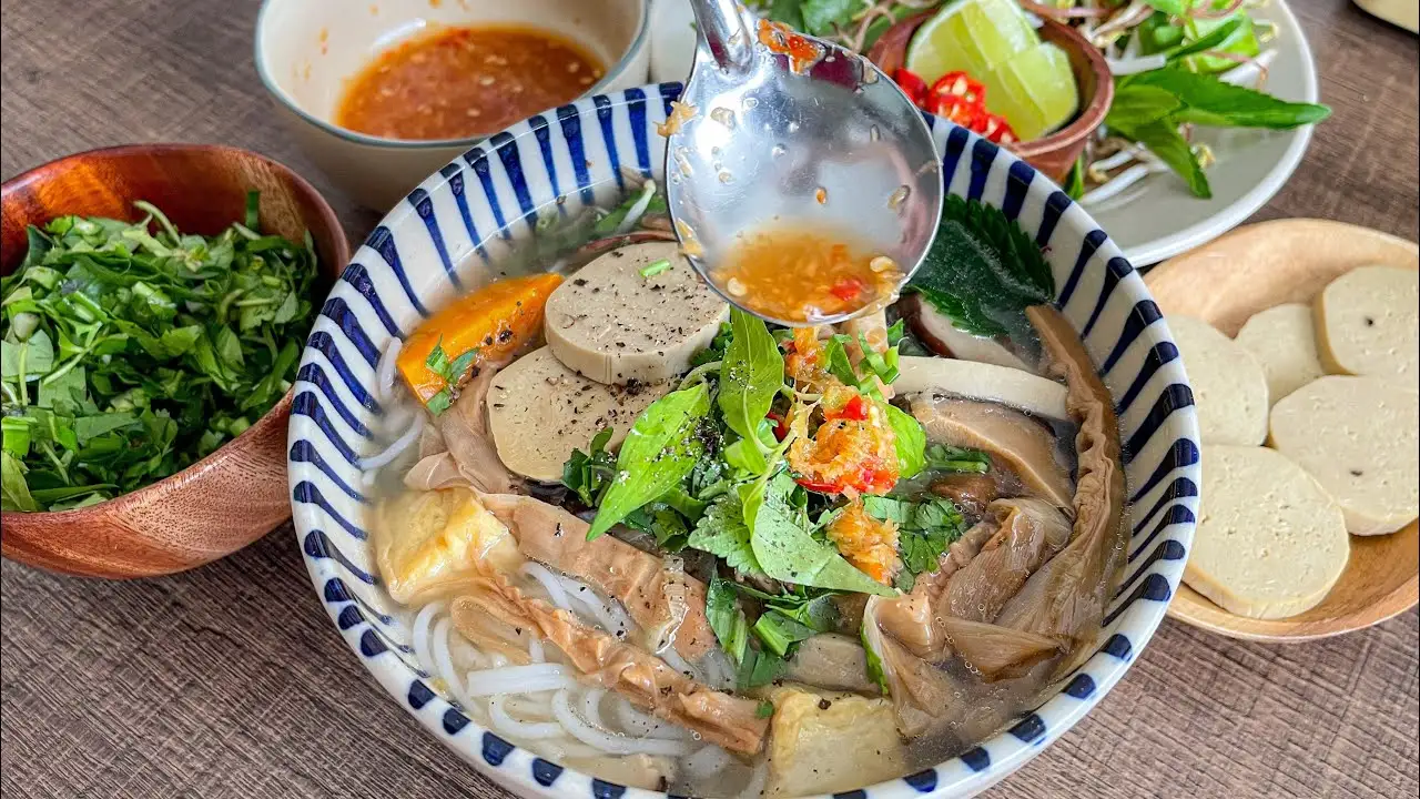 Bún Măng - 49.000 ₫ tại Ẩm Thực Chay Tảo Biển - Đường 79