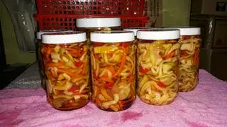 Hình ảnh Dưa món hũ 500gr