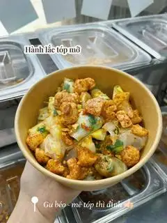 Cuốn Hành Trộn Lắc Tóp Mỡ (Hộp giấy) - 65.000 ₫ tại Tiệm Bánh Trân Trân - Bánh Tráng Trứng Cuốn Bơ & Bánh Tráng Lụi - Tôn Thất Thuyết
