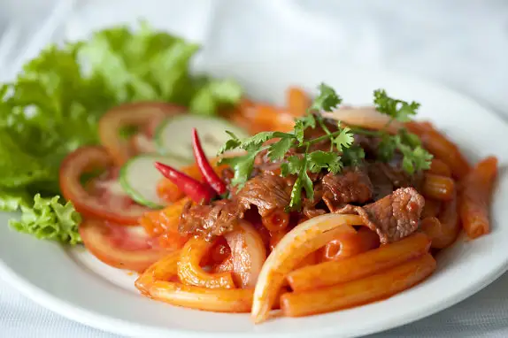 Nui xào bò - 58.000 ₫ tại Bếp Cô Liên - Mì & Nui Xào Bò - Cách Mạng Tháng 8