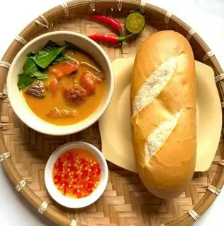 Hình ảnh Phá lấu bánh mì