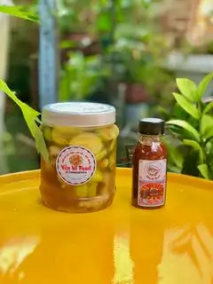 Hình ảnh Combo Chân Gà Ngâm Sả Tắc/nước sốt thái 150ml