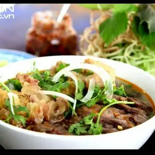 Tô nạm - gân - chả - 60.000 ₫ tại Bún Bò Huế Mạ Thanh - Phan Chu Trinh