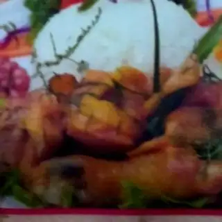 Hình ảnh Cơm Gà Kho Gừng 