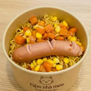 Hình ảnh mỳ trộn xúc xích