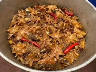 Hình ảnh Cá Diếc Đồng Kho Tương 