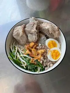 Hình ảnh Hủ tiếu sườn trộn