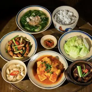 Hình ảnh Mâm nếp nhà 3-4 người