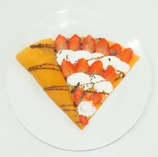 Hình ảnh Crepes Strawberry Whip