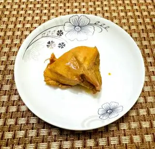 Hình ảnh Ức gà nướng xá xíu thêm