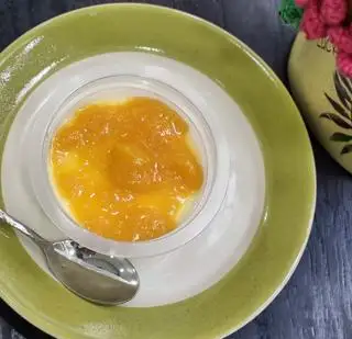 Hình ảnh Panna Cotta Sốt Xoài Tươi Ngon