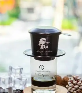 Cà Phê Phin E-Coffee (Đen Nóng/Đen Đá) Vietnamese E-Coffee Phin Filter (Black, Hot or Iced)   - 43.000 ₫ tại Trung Nguyên E-Coffee - Lê Hữu Kiều
