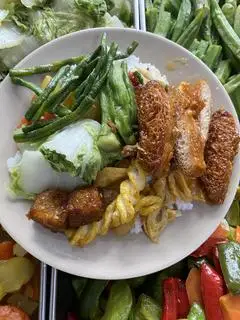 Hình ảnh Cơm thập cẩm - sườn non