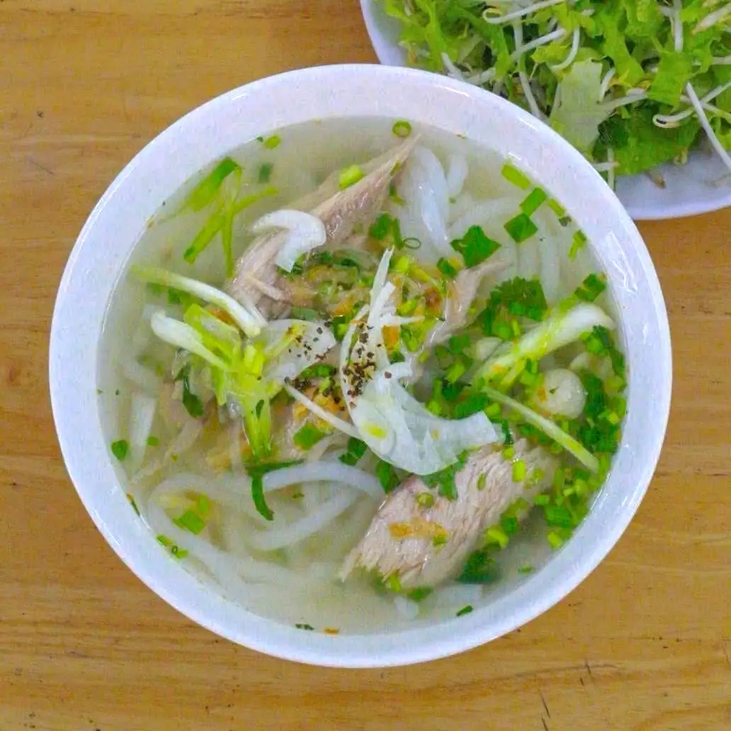 Bún Cá Dầm - 50.000 ₫ tại Bánh Canh Chả Cá Mẹ Đông - Phan Văn Hân
