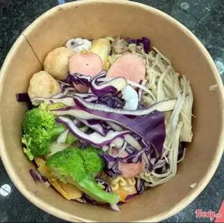 Hình ảnh Mì kim chi - cá viên - xúc xích